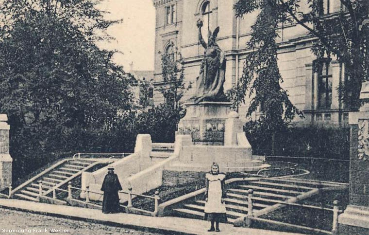 Der Siegesbrunnen in Vohwinkel 1906 (Sammlung Frank Werner)