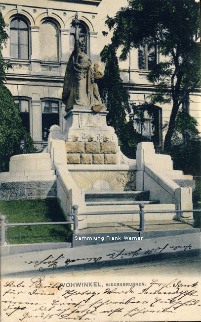 Der Siegesbrunnen in Vohwinkel auf einer Postkarte von 1905 (Sammlung Frank Werner)