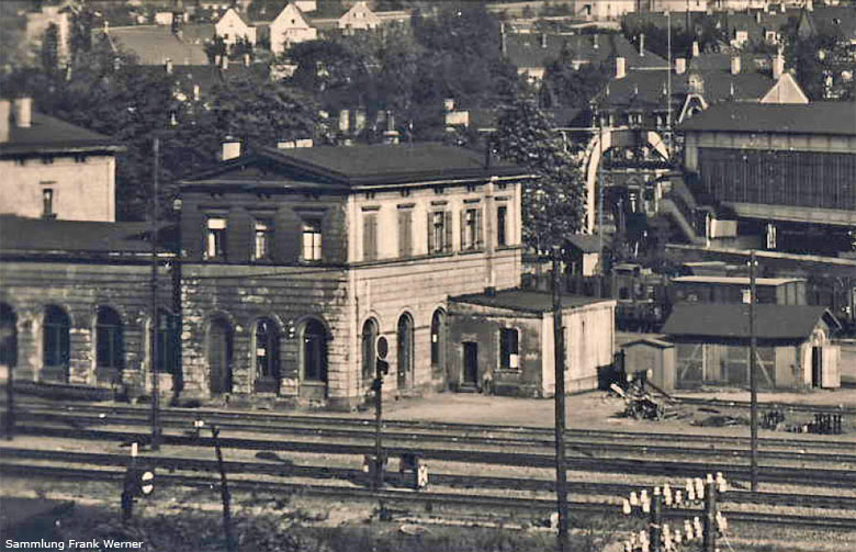 Westflügel des alten Bahnhofs am Stationsgarten in Vohwinkel ca. 1937 (Sammlung Frank Werner)