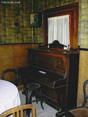 Klavier (Foto Dieter Kraß 2003)